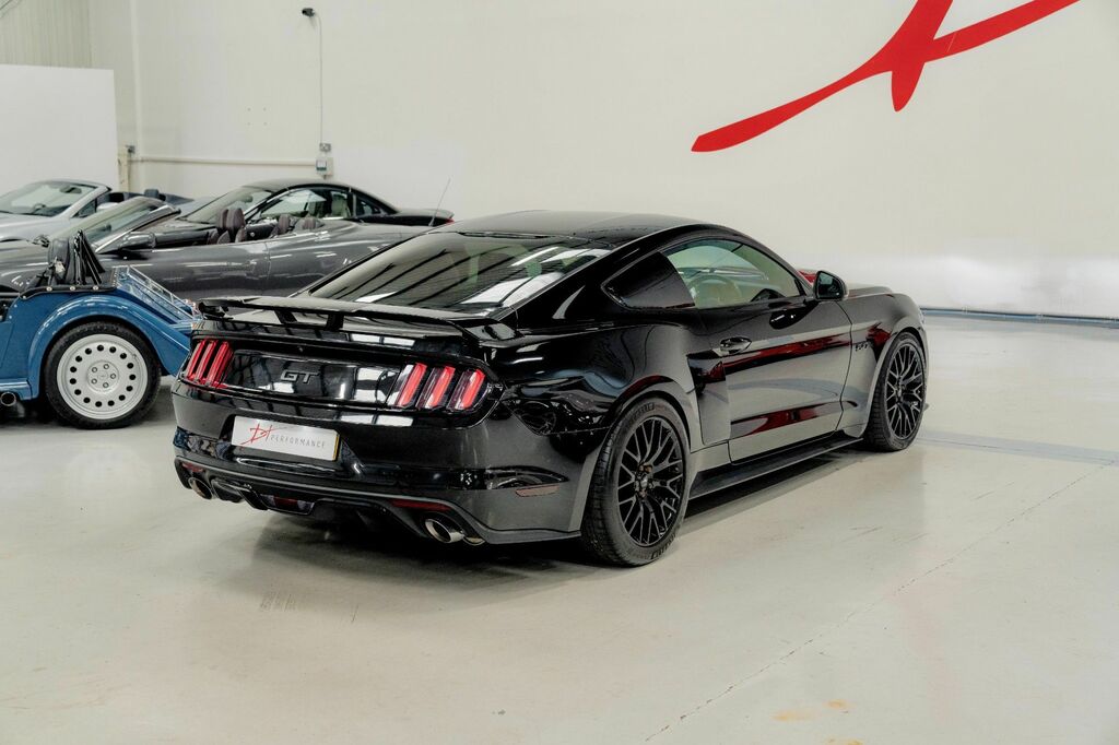 Ford Mustang 2016 5.0 V8 Gt Fastback Euro 6 Black #2