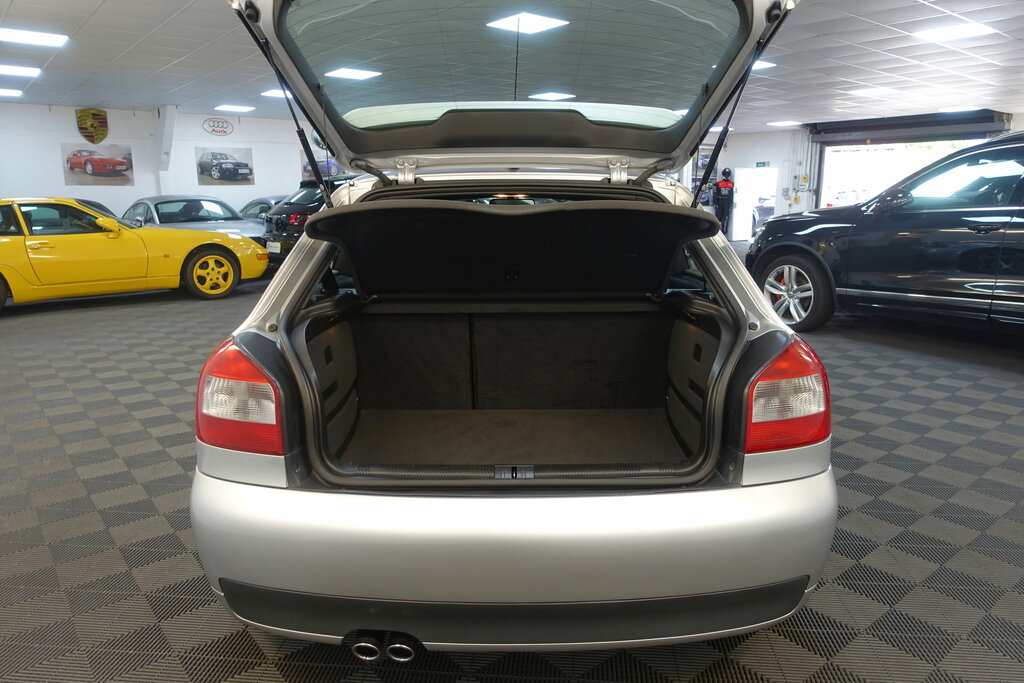 Audi S3 1.8 Hatchback Quattro 223 Gkm, Silver #38