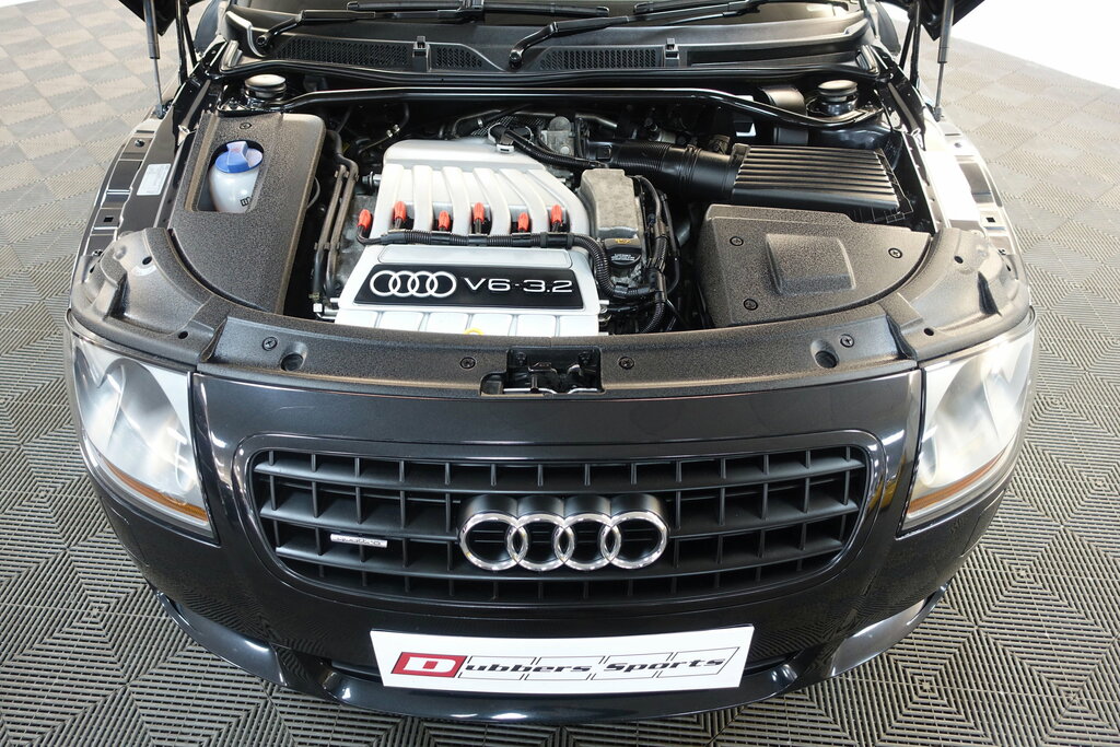 Audi TT 1.8 T 150 Great Value Free Tax Blue #2