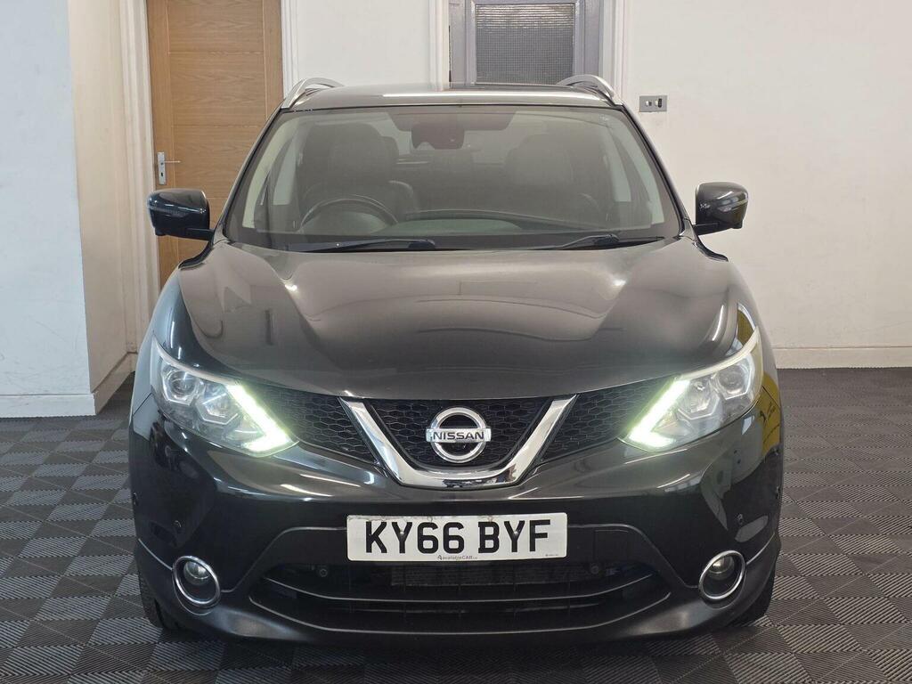 Nissan Qashqai 1.2 Dig-t Tekna 2Wd Euro 6 S S KY66BYF Black #2