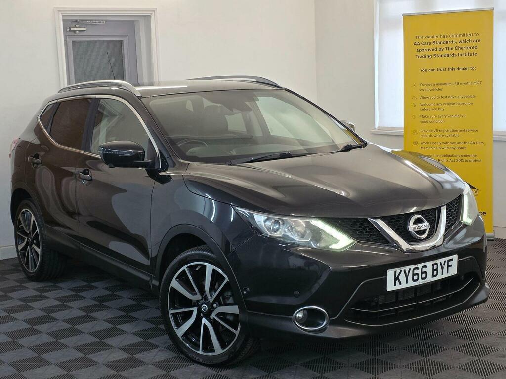 Nissan Qashqai 1.2 Dig-t Tekna 2Wd Euro 6 S S KY66BYF Black #3