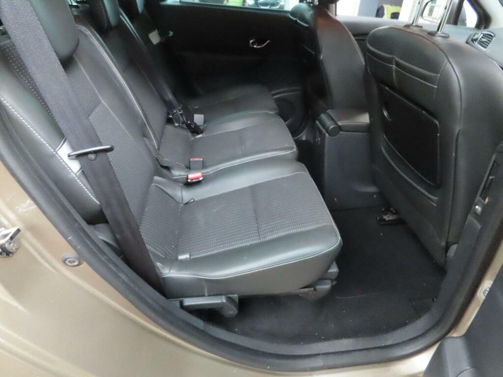 Renault Grand Scenic Dynamique S Dci Black #8