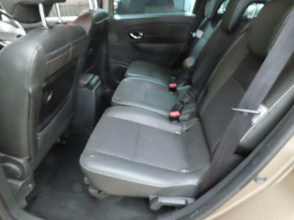 Renault Grand Scenic Dynamique S Dci Black #9