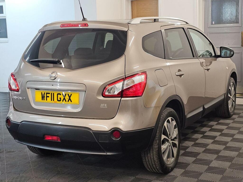 Nissan Qashqai+2 1.6 Tekna 2Wd Euro 5 Beige #4
