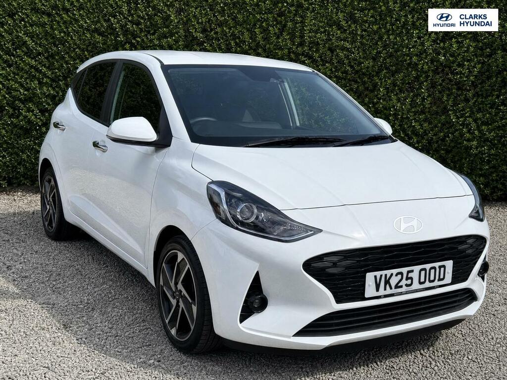 Hyundai I10 1.0 Premium Hatchback Euro 6 Ss White