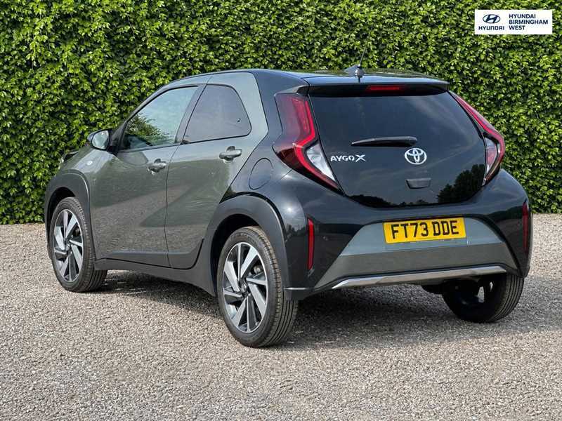 Toyota Aygo X 1.0 Vvt-i Exclusive Hatchback Eu FT73DDE Green #6