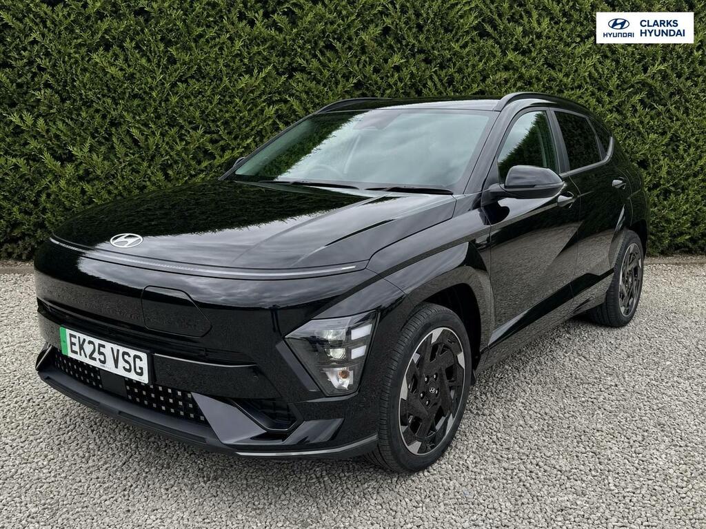 Hyundai Kona 65.4Kwh N Line Suv 218 Ps EK25VSG Black #3