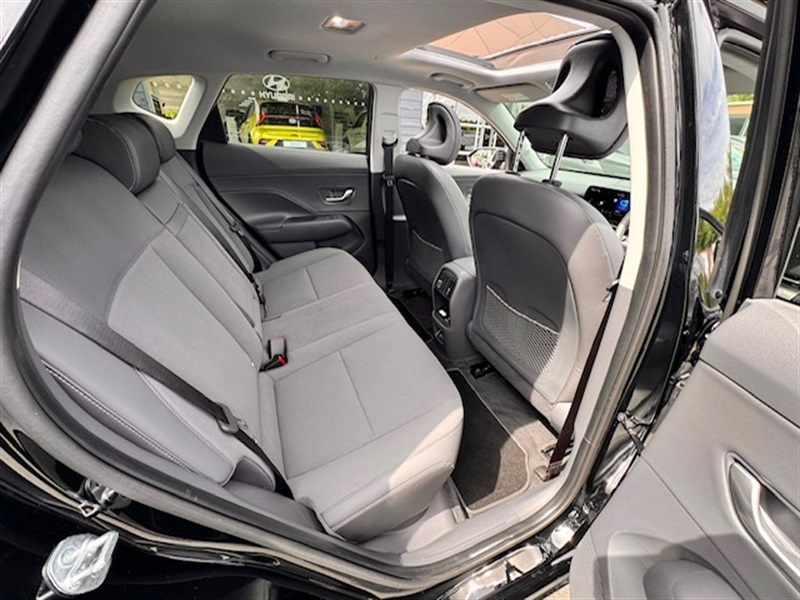 Hyundai Kona 65.4Kwh Ultimate Suv 218 Ps ET25LVG Black #4