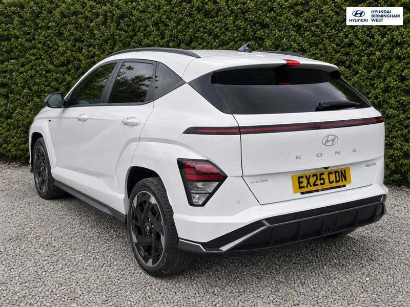 Hyundai Kona 65.4Kwh N Line Suv 218 Ps EX25CDN White #6