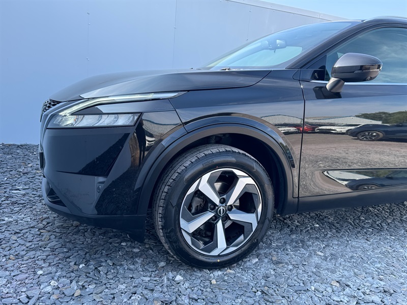 Nissan Qashqai 1.3 Dig-t Mhev N-connecta Suv Hybrid Xt Black #5