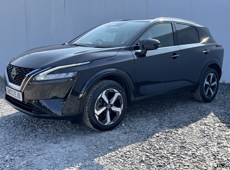 Nissan Qashqai 1.3 Dig-t Mhev N-connecta Suv Hybrid Xt Black #3