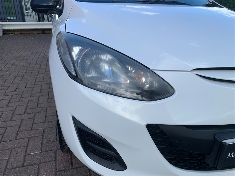 Mazda 2 1.3 Ts Hatchback Euro 5 Ac 7 White #5