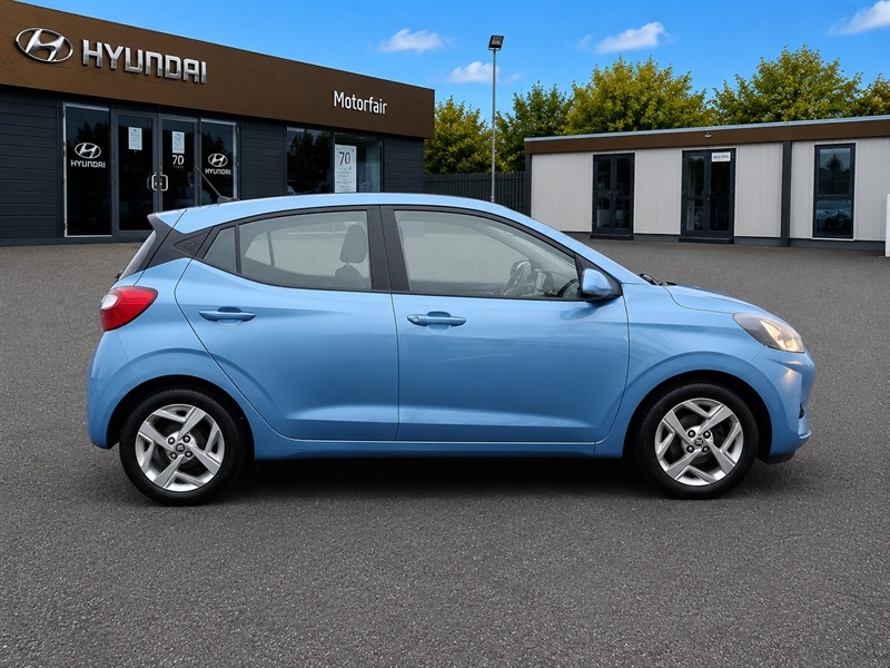 Hyundai I10 1.0 Se Connect Hatchback Euro 6 Blue #2