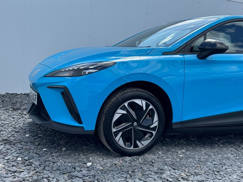 MG MG4 51Kwh Se Hatchback 170 Ps Blue #4