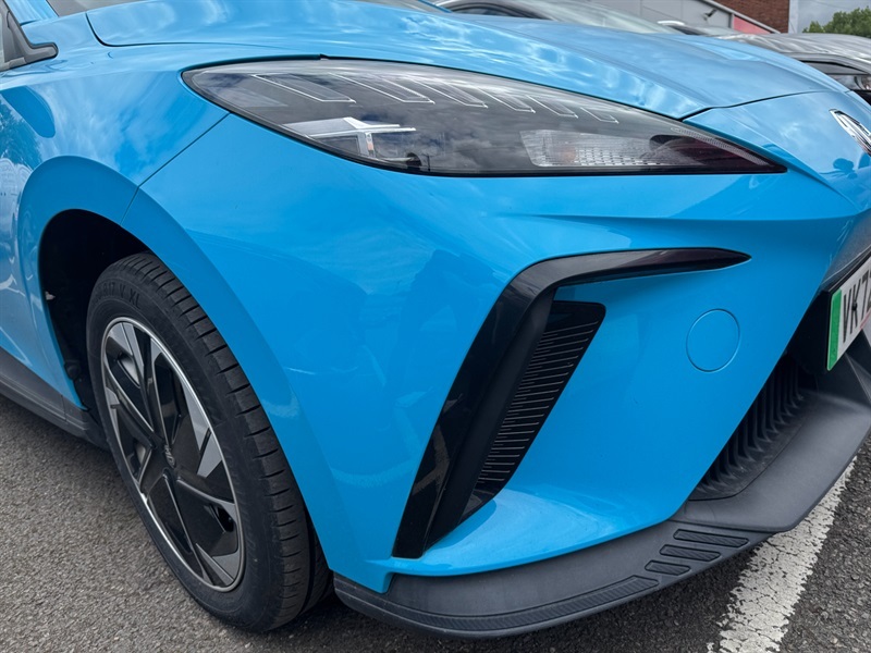 MG MG4 51Kwh Se Hatchback 170 Ps Blue