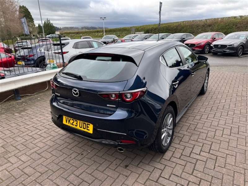 Mazda 3 2.0 E-skyactiv-g Mhev Prime-line Hatchback Pet Blue #5