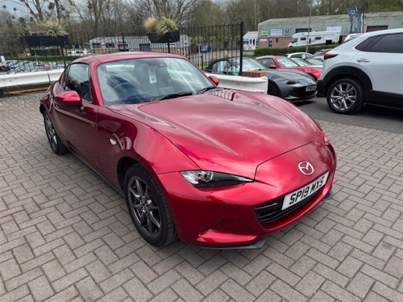 Mazda MX-5 RF 1.5 Skyactiv-g Sport Nav Convertible M Red