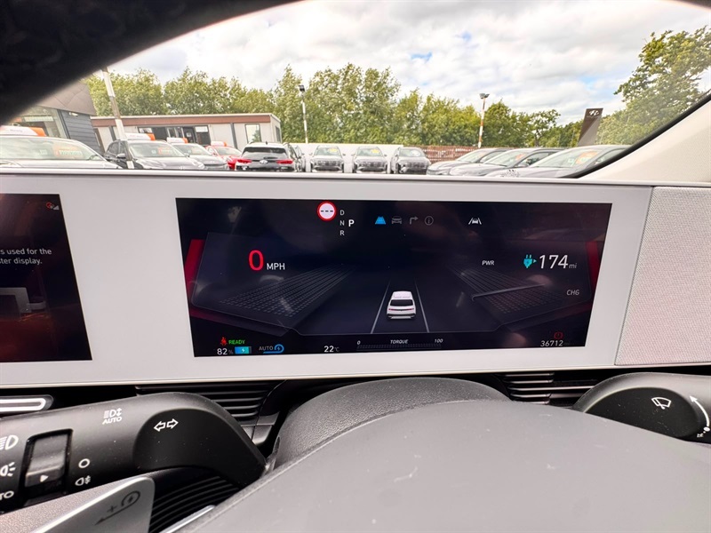 Hyundai Ioniq 5 Premium White #34