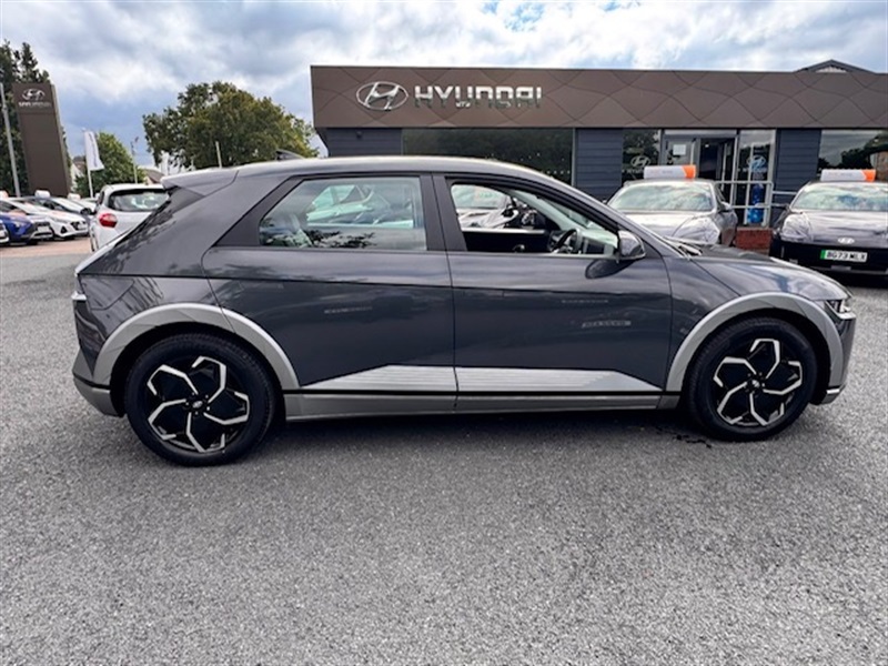 Hyundai Ioniq 5 Premium White #9