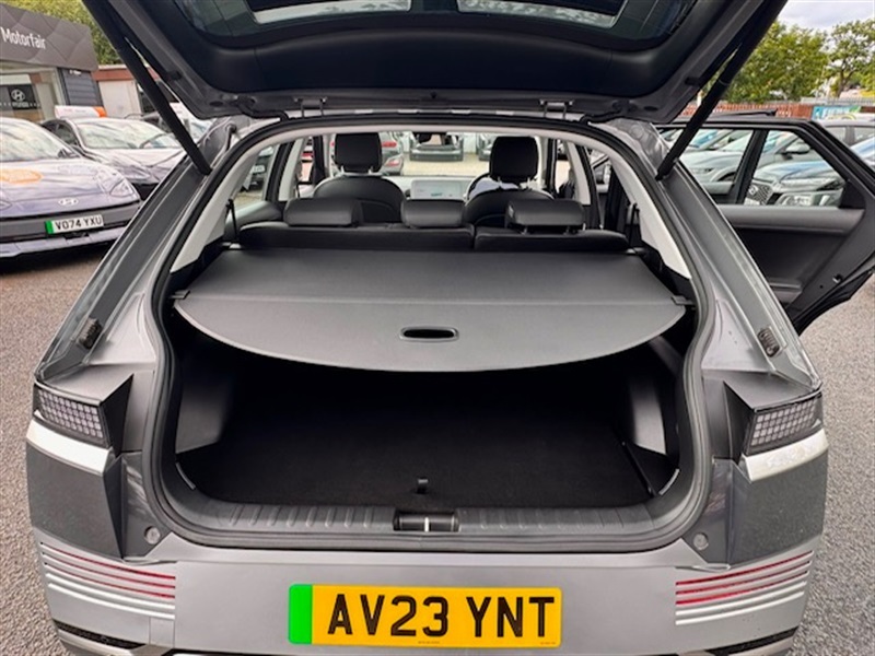 Hyundai Ioniq 5 Premium White #7