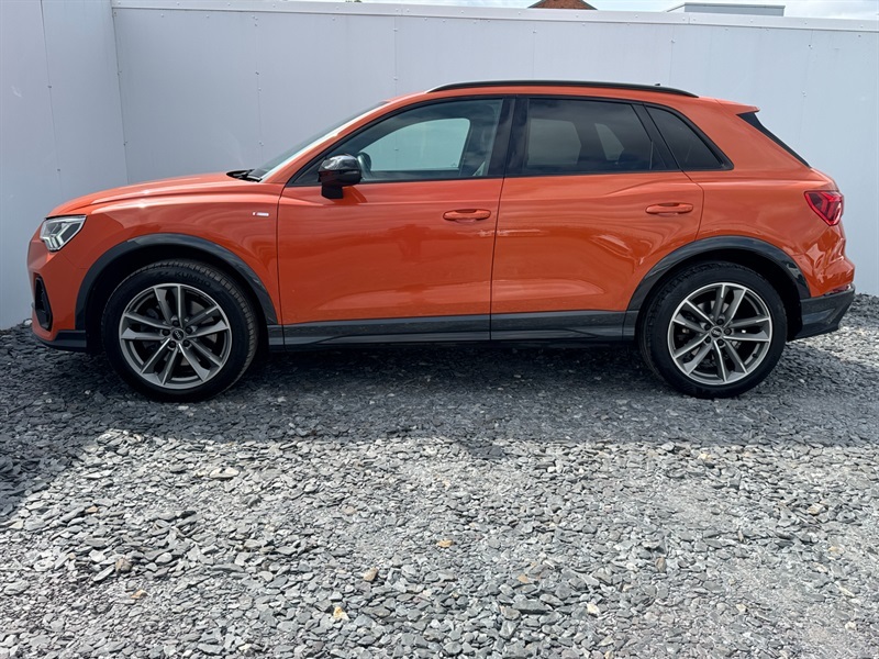 Audi Q3 2.0 Tfsi 40 Black Edition Suv S Tronic BC22JKZ Orange #4