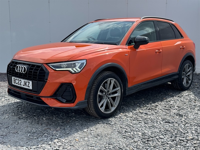 Audi Q3 2.0 Tfsi 40 Black Edition Suv S Tronic BC22JKZ Orange #3