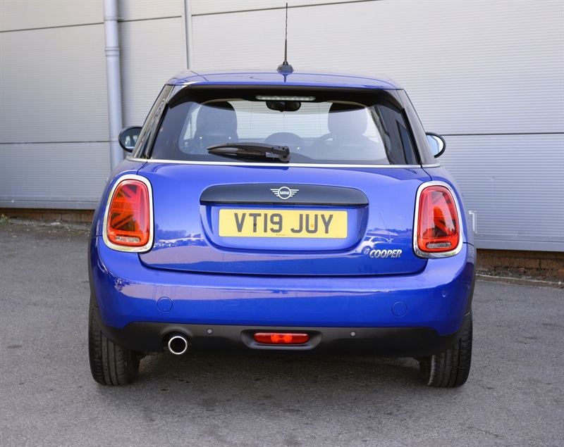 Mini Hatch 1.5 Cooper Classic Hatchback Eur VT19JUY Blue #5