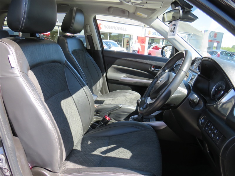 Suzuki Vitara 1.4 Vitara Sz-t Boosterjet Mhev Suv Hybrid Man Red #10