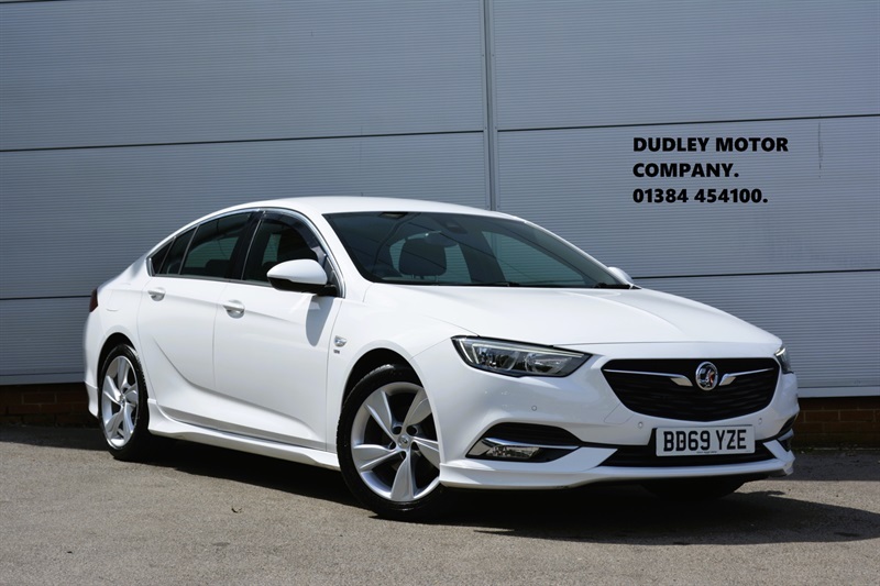 Vauxhall Insignia 1.5I Turbo Gpf Sri VX Line Nav Grand Sport Pet White