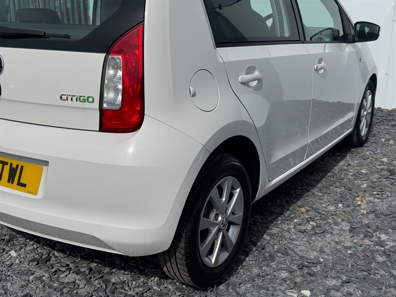 Skoda Citigo 1.0 Colour Edition Mpi 59 Bhp Red #9