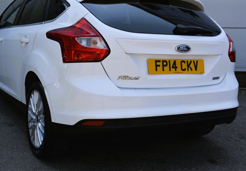 Ford Focus 1.6 Zetec S Tdci Black Low Tax Black #24