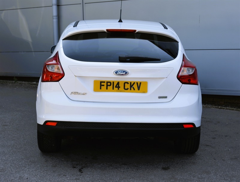 Ford Focus 1.6 Zetec S Tdci Black Low Tax Black #5