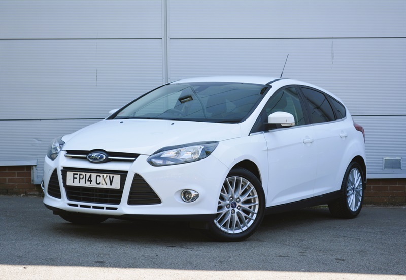 Ford Focus 1.6 Zetec S Tdci Black Low Tax Black #2
