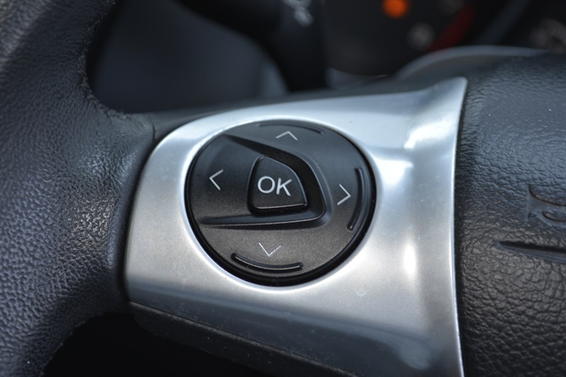 Ford Focus 1.6 Zetec S Tdci Black Low Tax Black #18