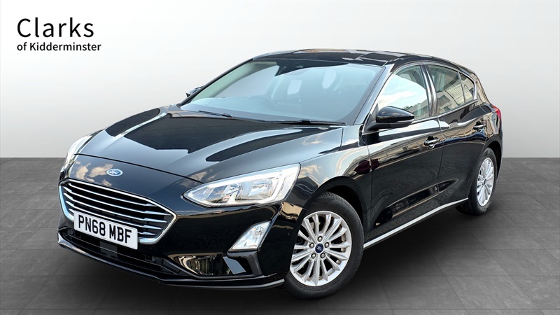 Ford Focus 1.0T Ecoboost Titanium Hatchback PN68MBF Black #2