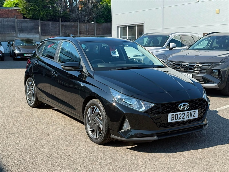 Hyundai I20 1.0 T-gdi Mhev Se Connect Hatchback Hyb Black
