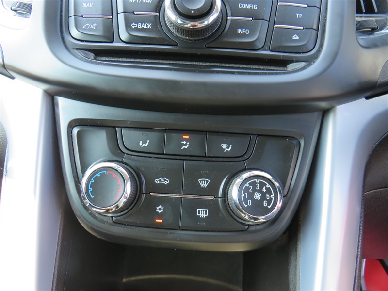 Vauxhall Zafira 1.6I 115 Exclusiv Estate #16