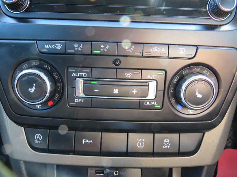 Skoda Yeti 1.2 Tsi Se Outdoor Dsg Euro 6 Ss Green #12