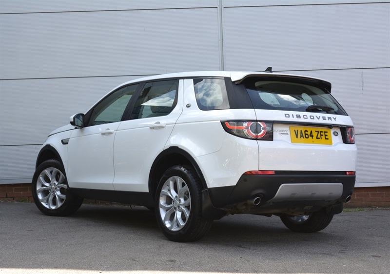Land Rover Discovery Sport 2.2 Sd4 Hse Suv 4Wd Euro 5 Ss VA64ZFE White #4