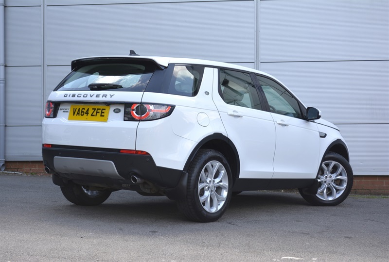 Land Rover Discovery Sport 2.2 Sd4 Hse Suv 4Wd Euro 5 Ss VA64ZFE White #6