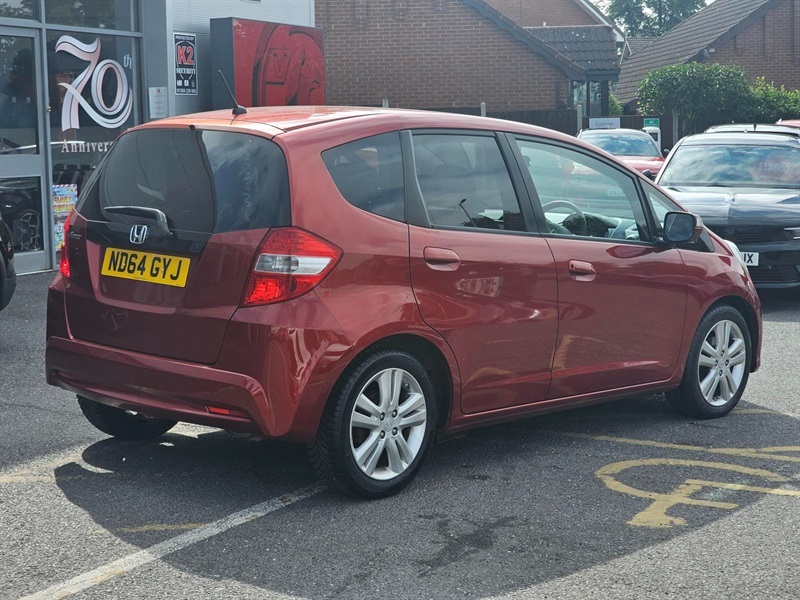 Honda Jazz 1.4 I-vtec Es Plus Hatchback Cvt Euro 5 ND64GYJ Red #6