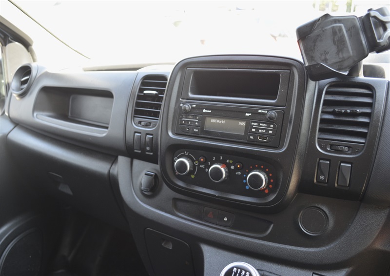 Renault Trafic  White #9