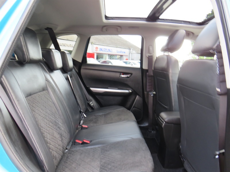 Suzuki Vitara Hatchback Grey #8