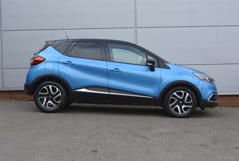 Renault Captur Black #7