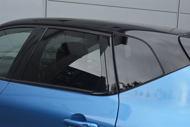 Renault Captur Black #25