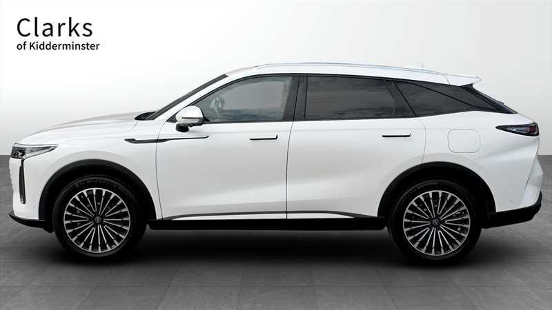 Omoda 9 1.5T Shs 34.46Kwh Noble Suv Plug-in Hyb White #5