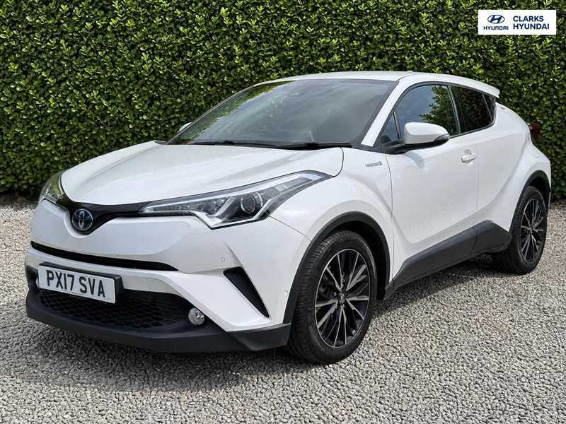 Toyota C-Hr 1.8 Vvt-h Excel Suv Hybrid Cvt Euro 6 PX17SVA White #3