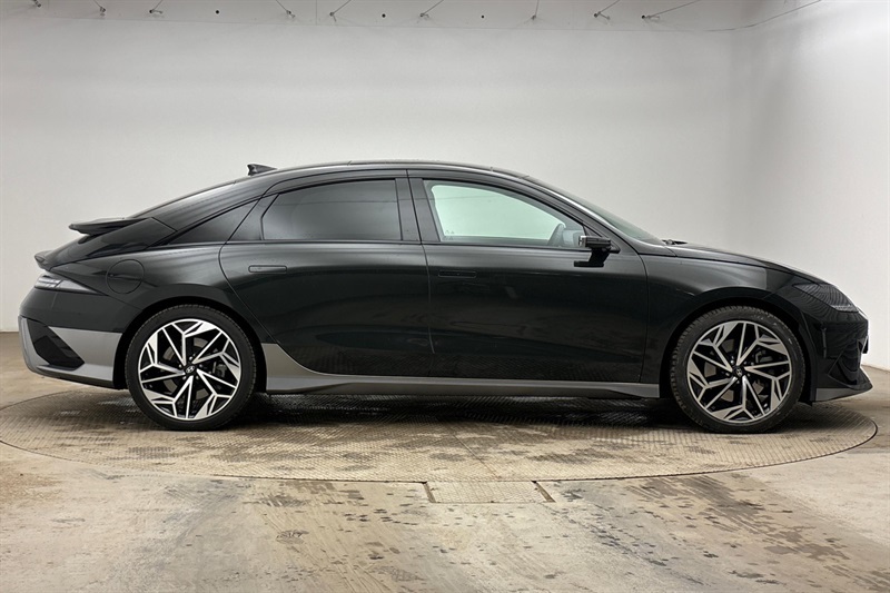 Hyundai Ioniq 6 77.4Kwh Ultimate Saloon Awd 325 Green #3