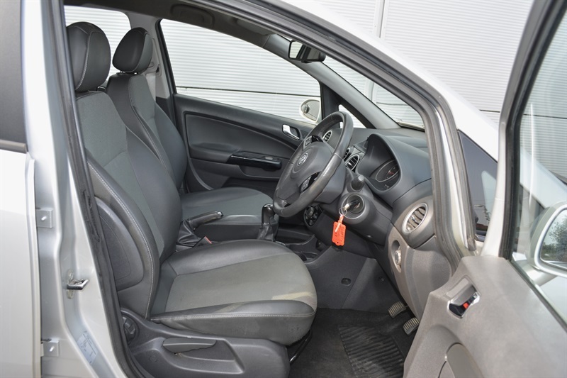 Vauxhall Corsa 1.2I 16V Design Black #8