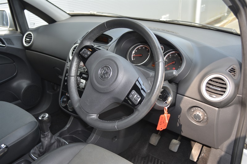 Vauxhall Corsa 1.2I 16V Design Black #10